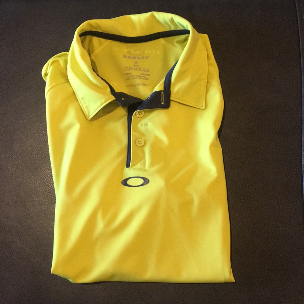Oakley men’s polo